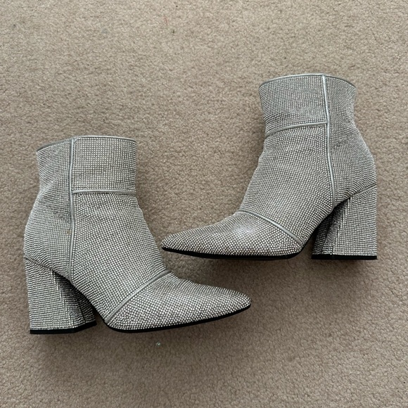 Sparkle jewel  booties - Picture 2 of 11